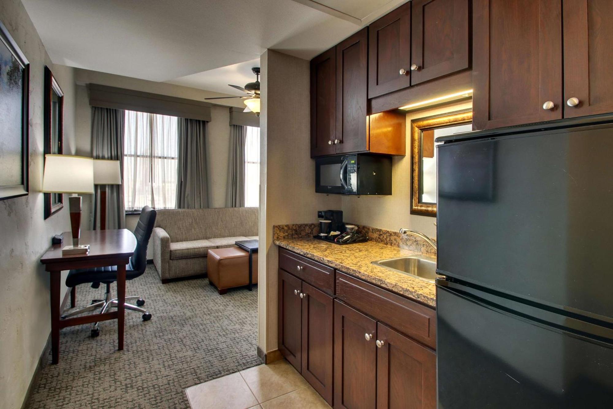Drury Plaza Hotel San Antonio Riverwalk Room photo