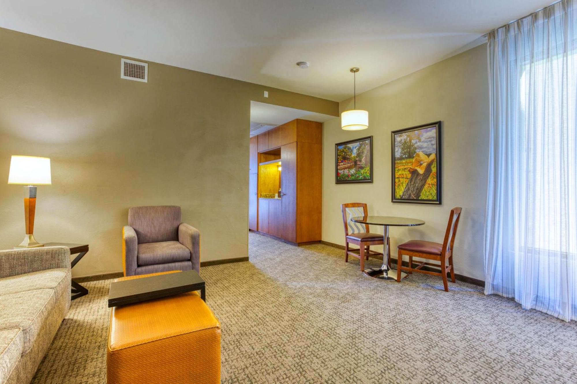 Drury Plaza Hotel San Antonio Riverwalk Exterior photo